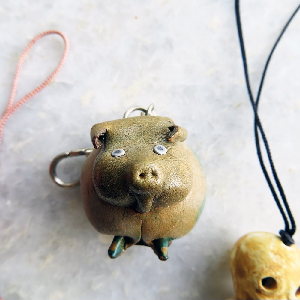 2 Genuine Leather Piglet Key Rings Teal Pink - Picture 3 of 5